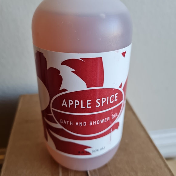 Apple Other - APPLE SPICE BATH & SHOWER GEL ( SET OF 6 )